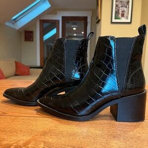 Steve Madden Glossy Black Croc Heeled Boots